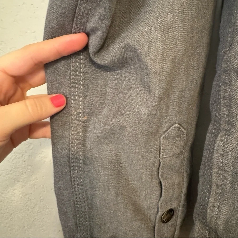 North Face Gray Sherpa Lined Shirt Jacket